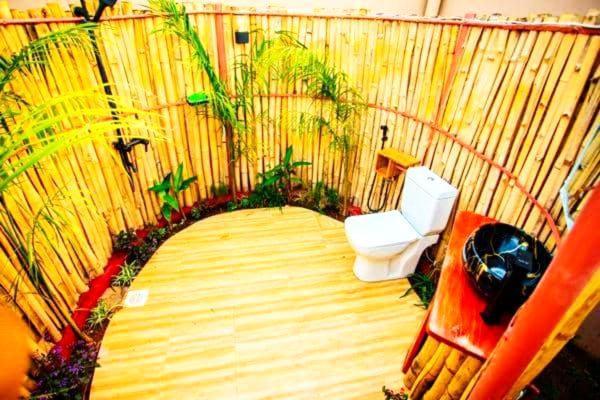 Safi House Bed & Breakfast Boma la Ngombe Exterior photo